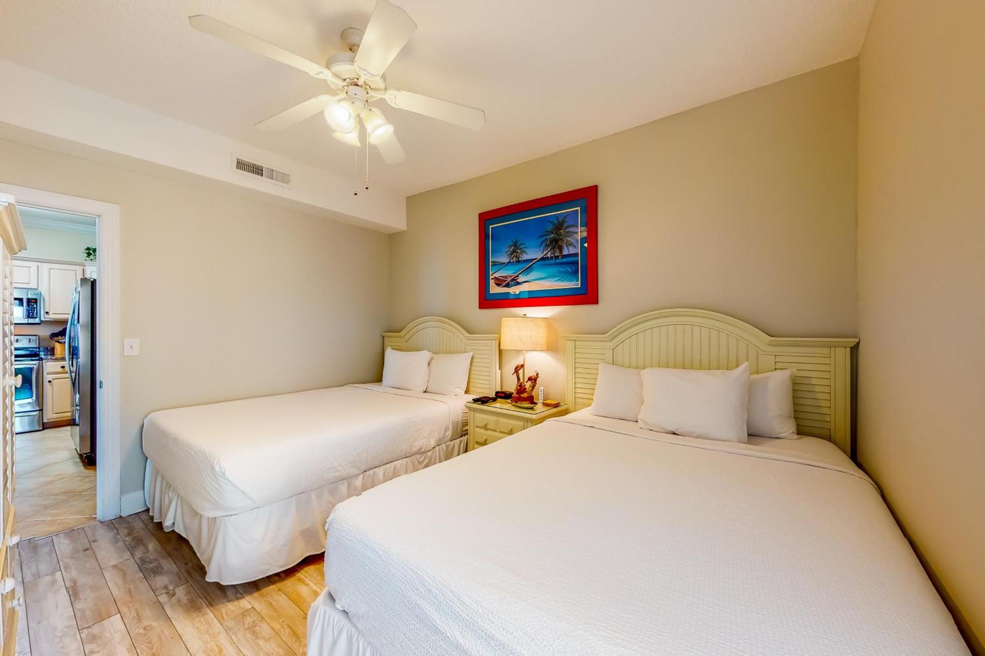 Emerald Isle Panama City Beach Rom bilde