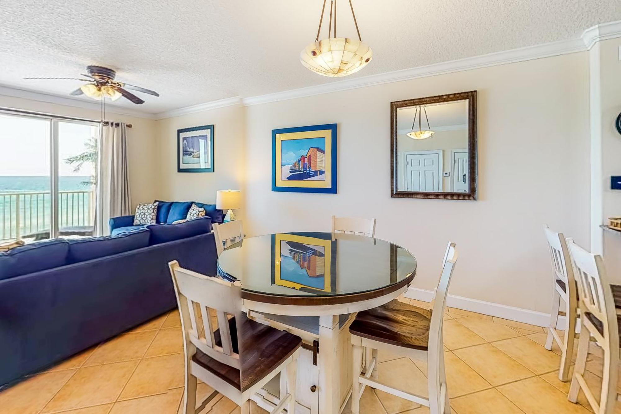 Emerald Isle Panama City Beach Rom bilde