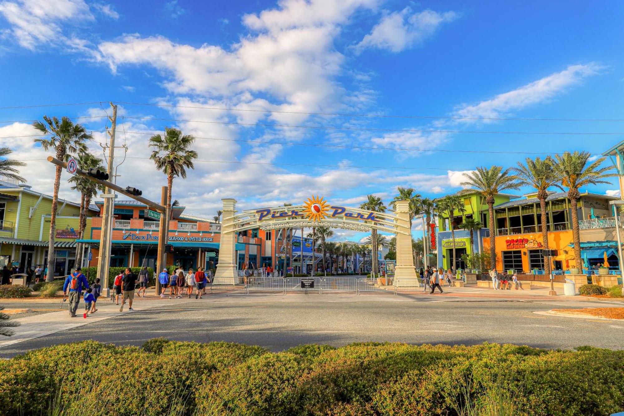 Emerald Isle Panama City Beach Rom bilde
